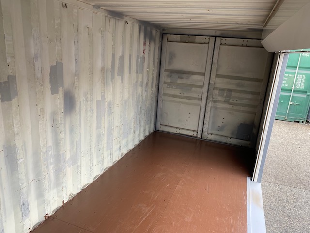 中古20ft ドライスチールコンテナ 左パネル3mシャッター付き　グレー②　TKCU0664311