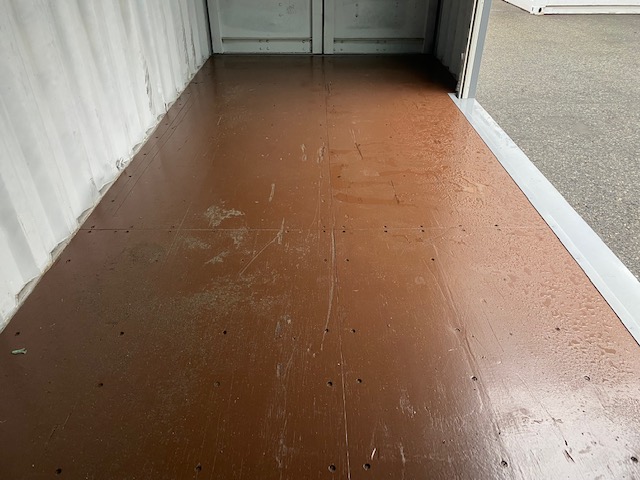 中古20ft ドライスチールコンテナ 左パネル3mシャッター付き　グレー①　TKCU0608637