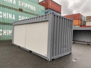 中古20ft ドライスチールコンテナ 右パネルフルシャッター付き　グレー