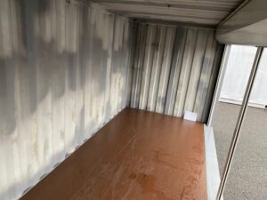 中古20ft ドライスチールコンテナ 右パネルフルシャッター付き　グレー