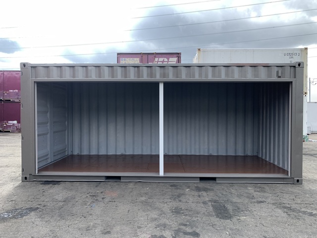 中古20ft　右パネルフルサイドシャッター付きコンテナ