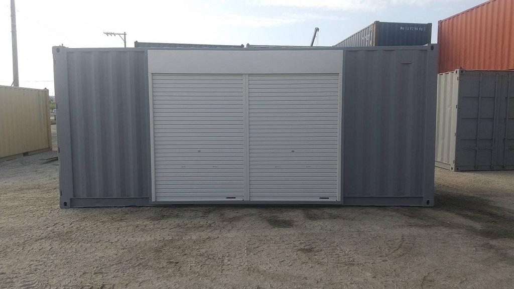 中古20ft ドライスチールコンテナ　グレー錆止め塗装、3mシャッター付き