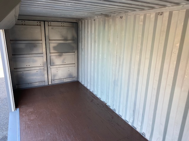 中古20ft ドライスチールコンテナ 右パネル3mシャッター付き　グレー①　TKCU2044429