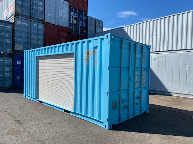 中古20ft ドライスチールコンテナ 左パネル3mシャッター付き　水色　TKCU2210178