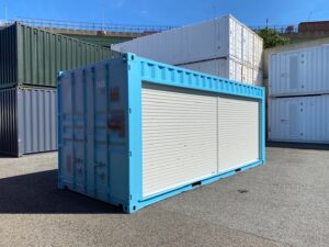 中古20ftドライスチールコンテナ 右パネルフルシャッター付き　水色　TKCU6770820