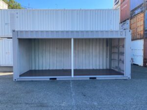 中古20ftドライスチールコンテナ 左パネルフルシャッター付き　グレー　TKCU2043090