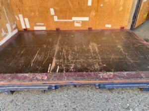 中古12ftドライスチールコンテナ　L字ドア　ネイビー