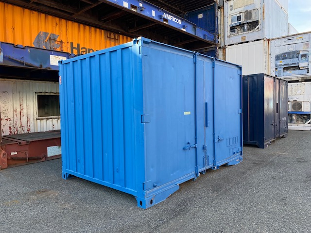 中古12ftドライスチールコンテナ　両面ドア　水色