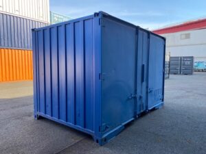 中古12ftドライスチールコンテナ　両面ドア　水色