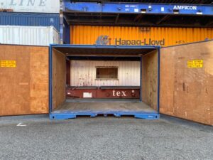 中古12ftドライスチールコンテナ　両面ドア　水色