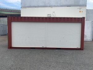 中古20FT ドライスチールコンテナ 右パネルフルシャッター付き TKCU2867040