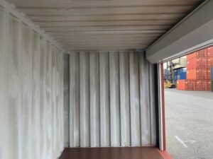中古20FT ドライスチールコンテナ 右パネルフルシャッター付き TKCU2867040
