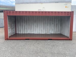 中古20FT ドライスチールコンテナ 右パネルフルシャッター付き TKCU2867040