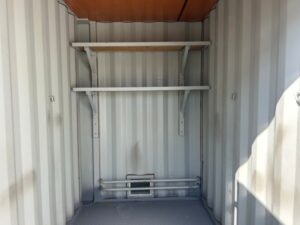 【横浜】中古20ftレンタルボックス 4ドア仕様（TKCU007）