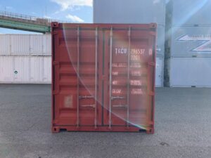 中古20FT ドライスチールコンテナ 右パネルフルシャッター付き TKCU2965370