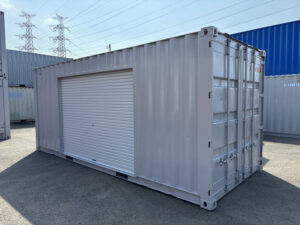 【東北】中古20ft　左パネル3mシャッター付きコンテナ【U3136224】