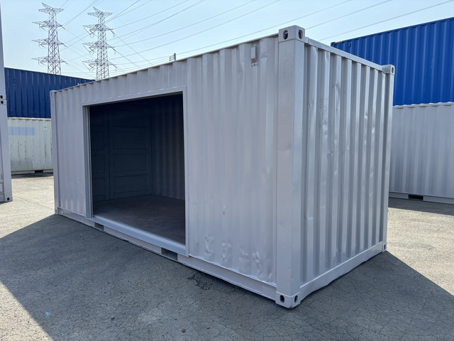 【東北】中古20ft　右パネル3mシャッター付きコンテナ【U3056962】