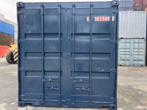 【横浜】中古20FTドライスチールコンテナ　右パネル3mシャッター仕様(U3015890)