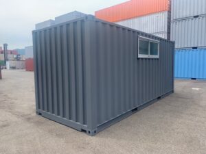【神戸】中古20ftドライスチールコンテナ　グレー塗装、片開きドア、引き違い窓付き　TKCU2967440