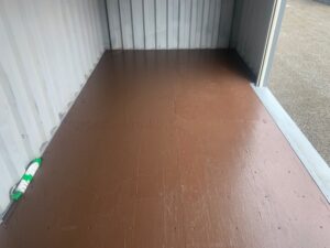 【神戸】中古20ft ドライスチールコンテナ 右パネル3mシャッター付き TKCU2075055