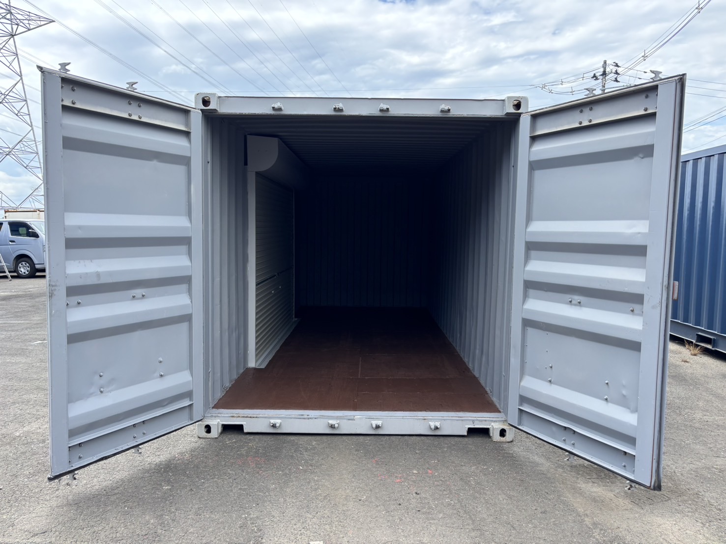 【東北】中古20ft　左パネル3mシャッター付きコンテナ【U2069940】