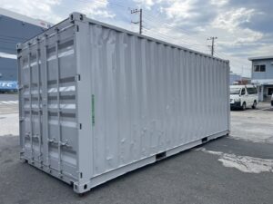 【横浜】中古20FTドライスチールコンテナ　外装塗装・左パネル3mシャッター付き(U1887776)