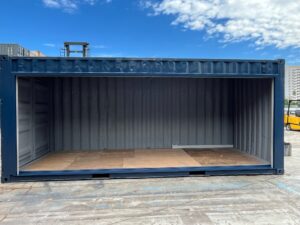 【横浜】中古20FTドライスチールコンテナ　外装塗装・右パネルフルシャッター付き(U2418039)