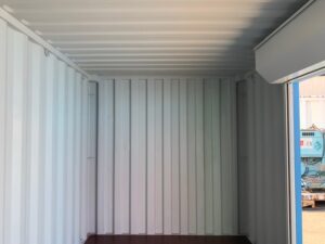 【神戸】中古20ft ドライスチールコンテナ 右パネル3mシャッター付き TKCU1401607