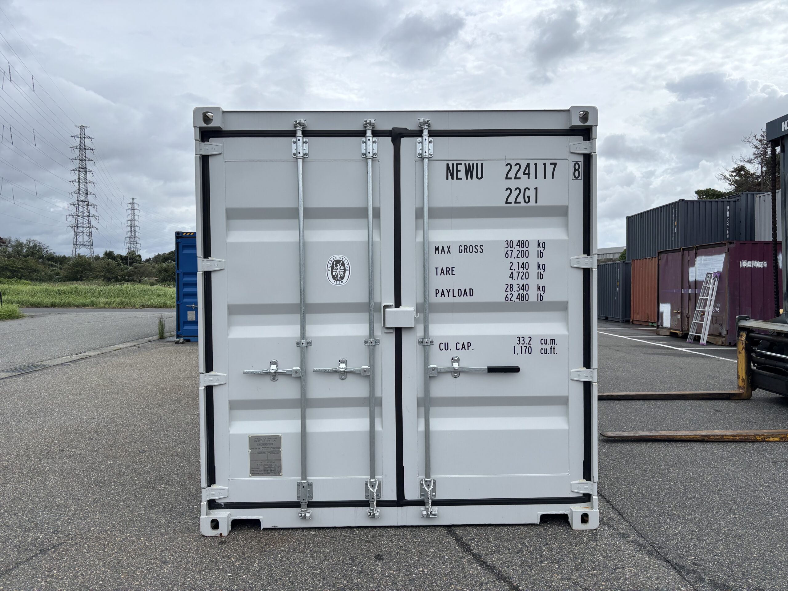 【北陸】新造20ft ドライスチールコンテナ（ライトグレー）