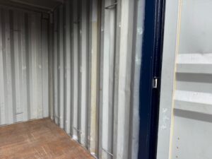 【神戸】中古10FT ドライスチールコンテナ（妻側ドア）　No.202
