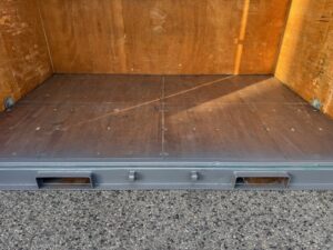 【神戸】中古12FT ドライスチールコンテナ　グレー塗装　TKCU99Y185