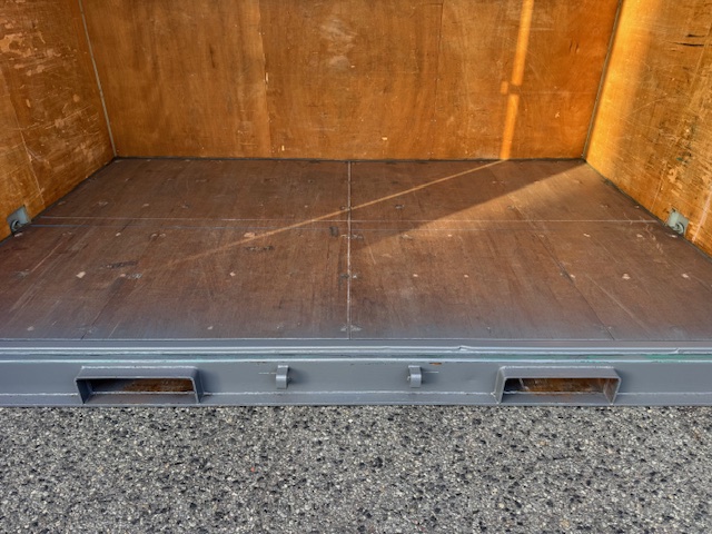 【神戸】中古12FT ドライスチールコンテナ　グレー塗装　TKCU99Y185