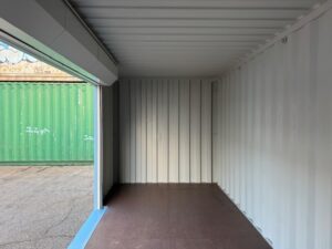 【神戸】中古20FT ドライスチールコンテナ 左パネル3mシャッター付き TKCU1402938