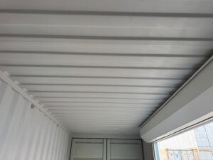 【神戸】中古20FT ドライスチールコンテナ 左パネル3mシャッター付き TKCU1402938