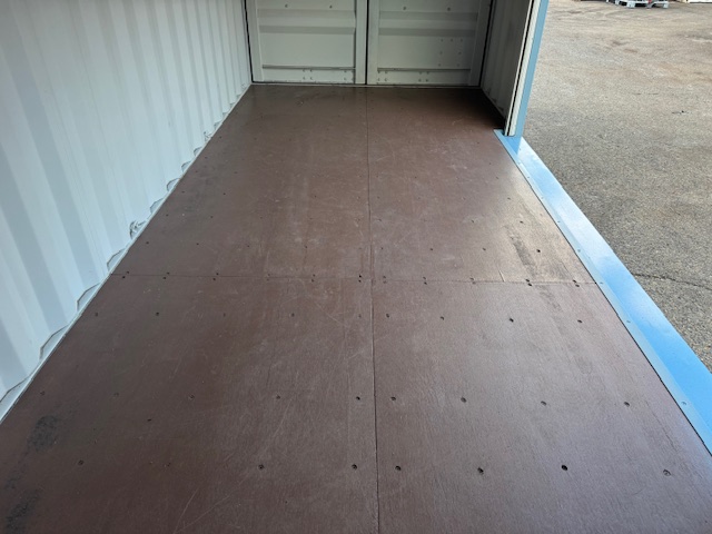 【神戸】中古20FT ドライスチールコンテナ 左パネル3mシャッター付き TKCU1402938