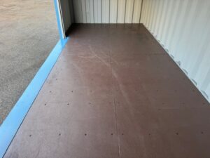 【神戸】中古20FT ドライスチールコンテナ 左パネル3mシャッター付き TKCU1403087