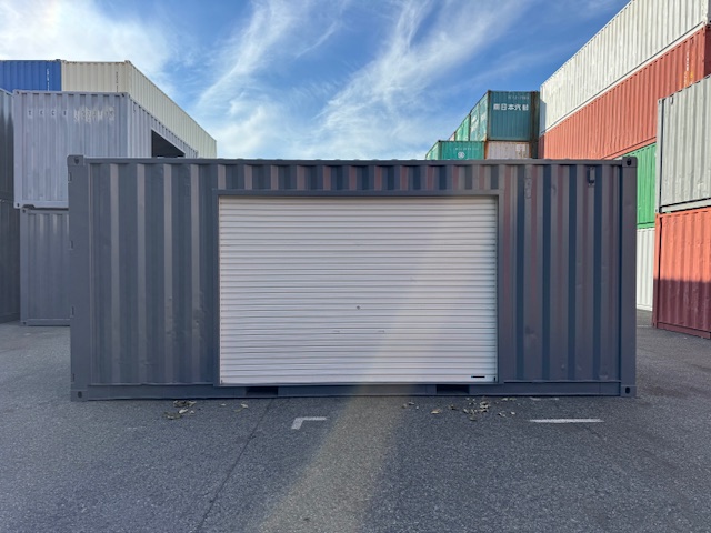 【神戸】中古20FT ドライスチールコンテナ 右パネル3mシャッター、ガラリ付き TKCU7722220
