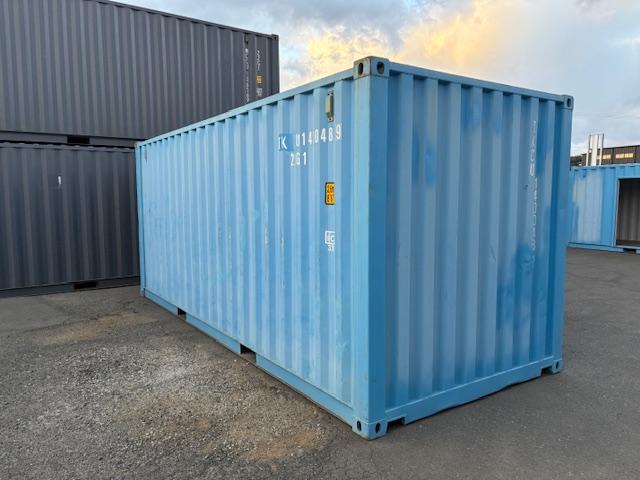 【福岡】中古20ftドライスチールコンテナ（左パネル3mシャッター）　TKCU1400489