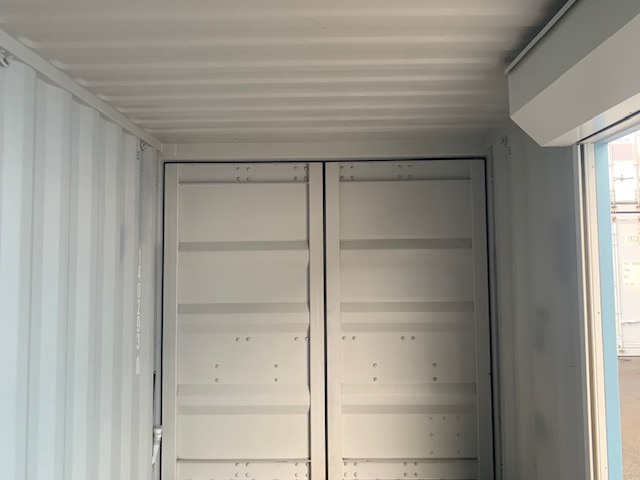 【神戸】中古20FT ドライスチールコンテナ 左パネル3mシャッター付き TKCU1402938