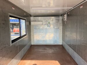 【横浜】中古20ft事務所仕様コンテナ（U1906683）