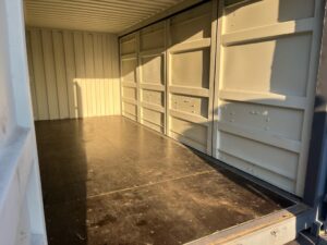 【横浜】新古20ftフルサイドオープンコンテナ（NEWU8000856）