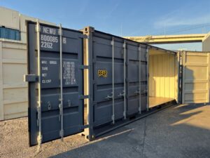 【横浜】新古20ftフルサイドオープンコンテナ（NEWU8000856）