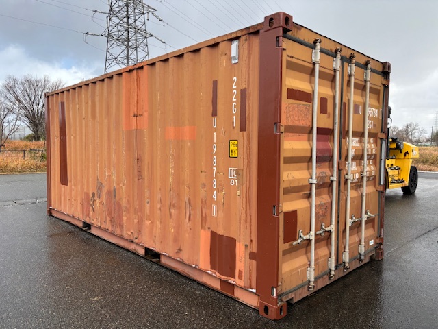 【北陸】中古20ft ドライスチールコンテナ（未塗装）