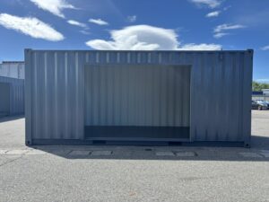 【北陸】新古20ft ドライスチールコンテナ　左中央3mシャッター付き