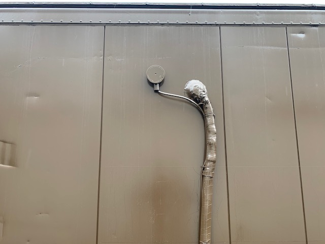 中古20ft　断熱ハウス仕様コンテナ（茶色）　TKCU8089742