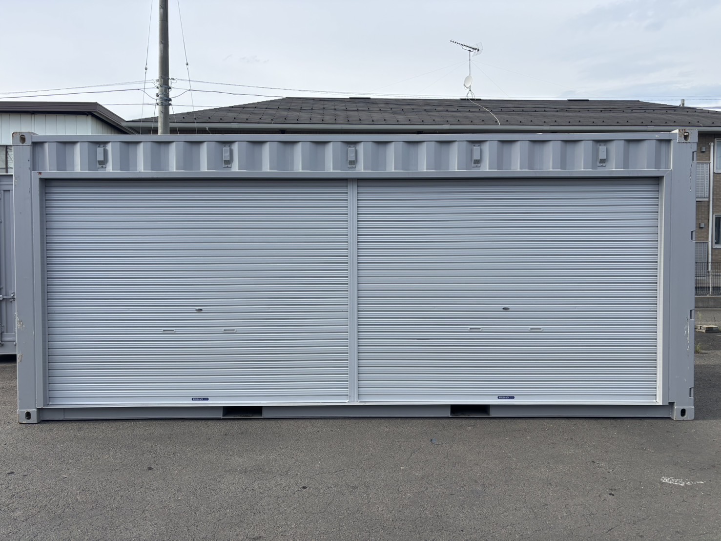 【東北】中古20ft　左パネルフルサイドシャッター付きコンテナ【U7757543】