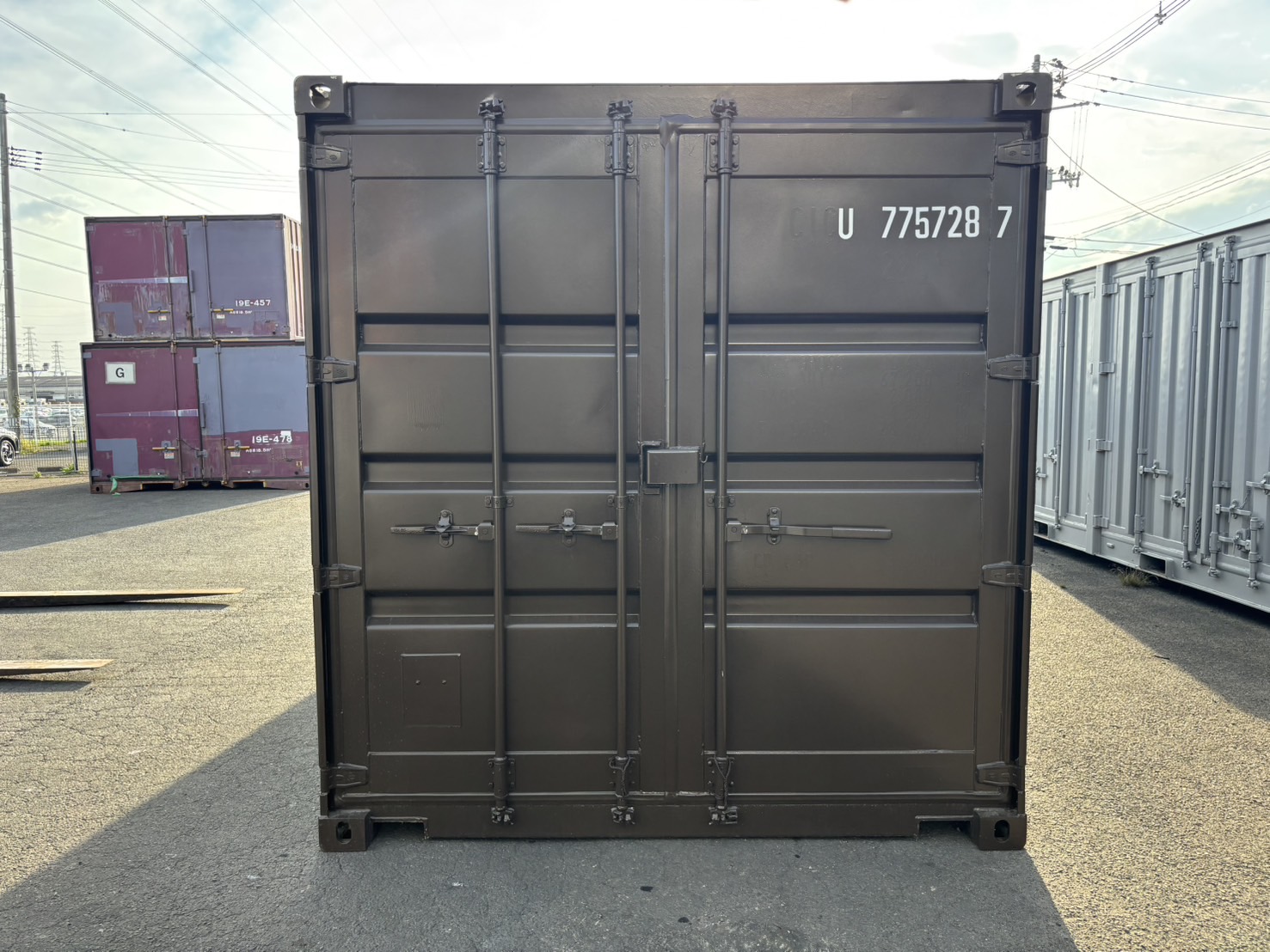 【東北】中古20ft　右パネルフルサイドシャッター付きコンテナ【U7757287】