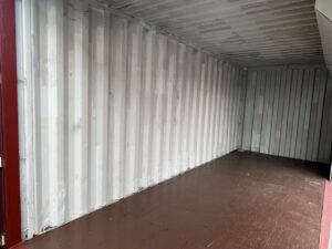 【横浜】中古20FTドライスチールコンテナ　右中央3Mシャッター付き(U2335274)