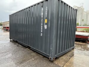 【横浜】高年式20FTドライスチールコンテナ　左パネル フルシャッター付き(NEWU2198997)