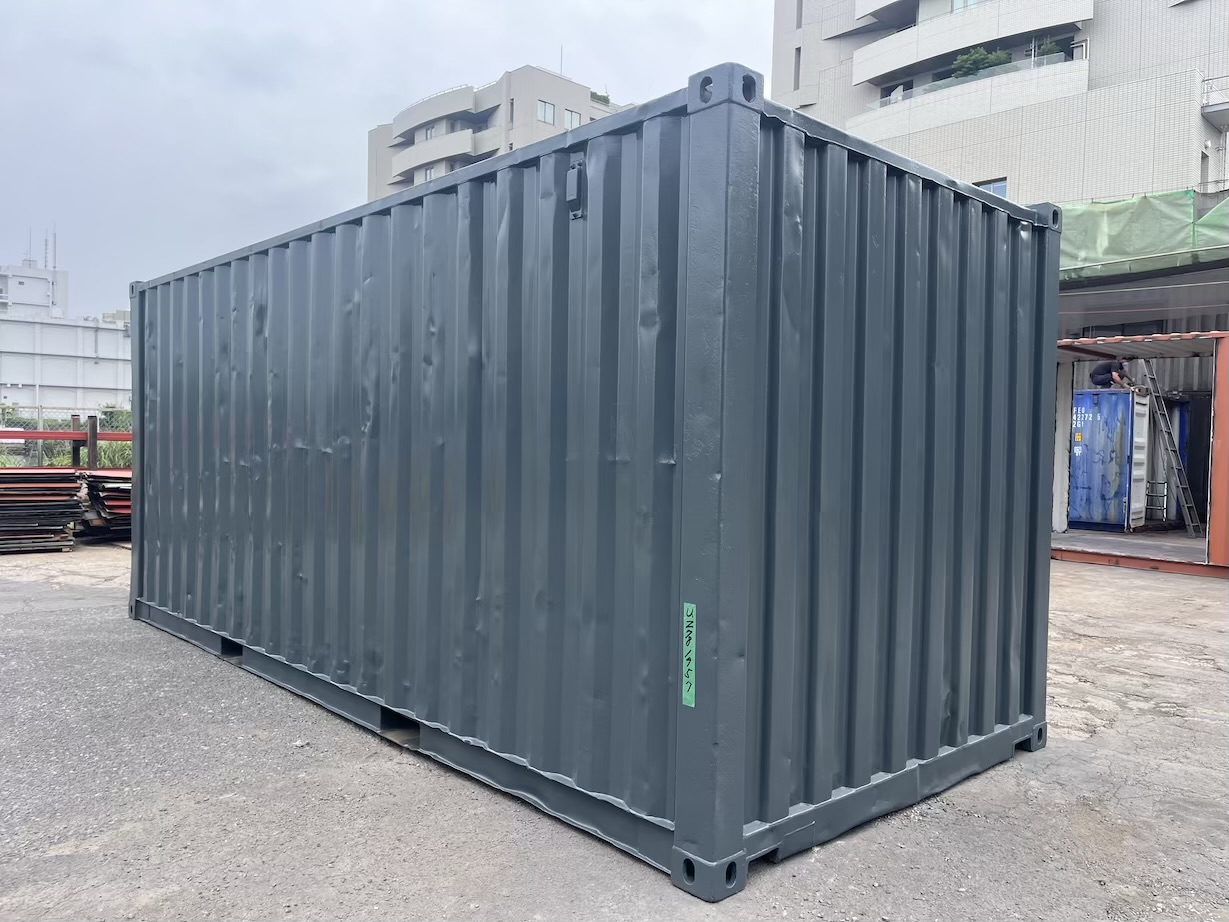 【横浜】中古20FTドライスチールコンテナ　左パネル フルシャッター付き(U2781957)
